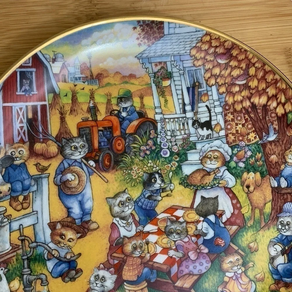 Franklin Mint | A Purrfect Feast Limited Edition Porcelain LD4724 24k Trim Plate